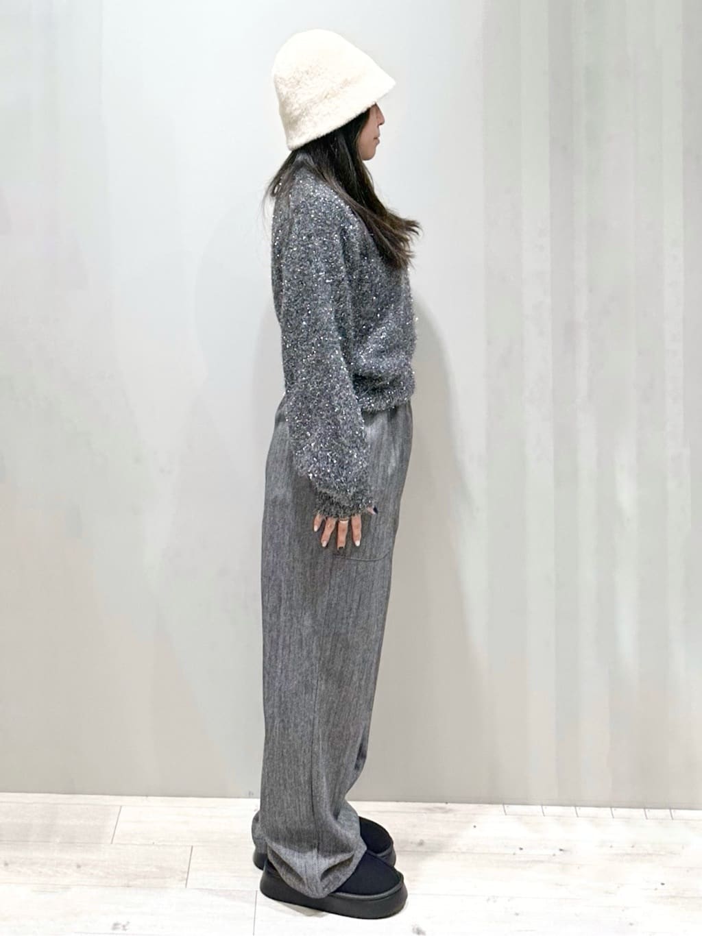 Iguさんの「THE SHOP TK｜」を使ったコーディネート