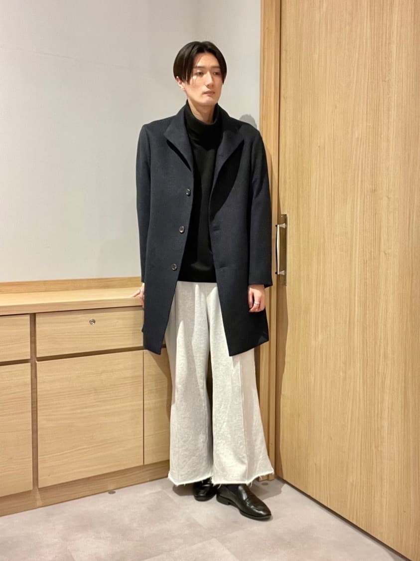 Seiyaさんの「TAKEO KIKUCHI｜【ウールカシミヤブレンド】ビーバー調 スタンドカラー コート」を使ったコーディネート