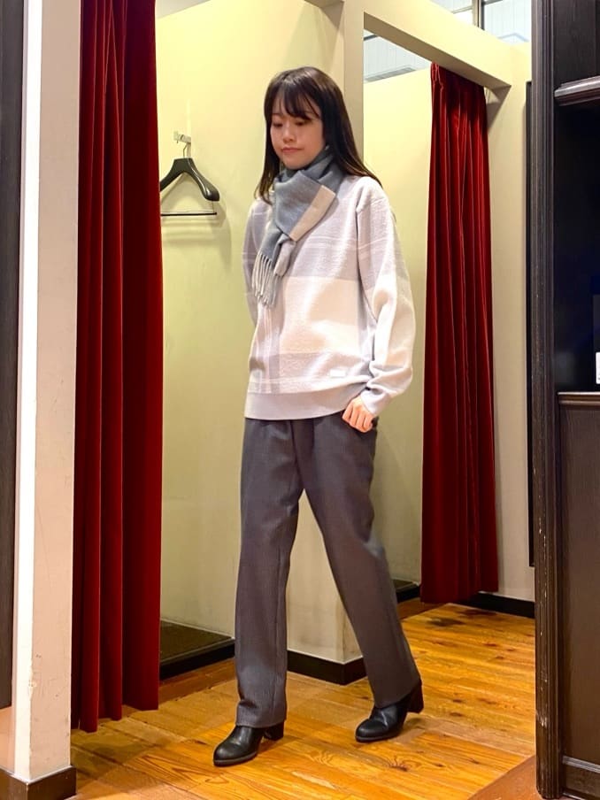 かわぴーさんの「TAKEO KIKUCHI｜【DOWN FABRIC】ダウンファブリック ドレスパンツ / セットアップ対応」を使ったコーディネート