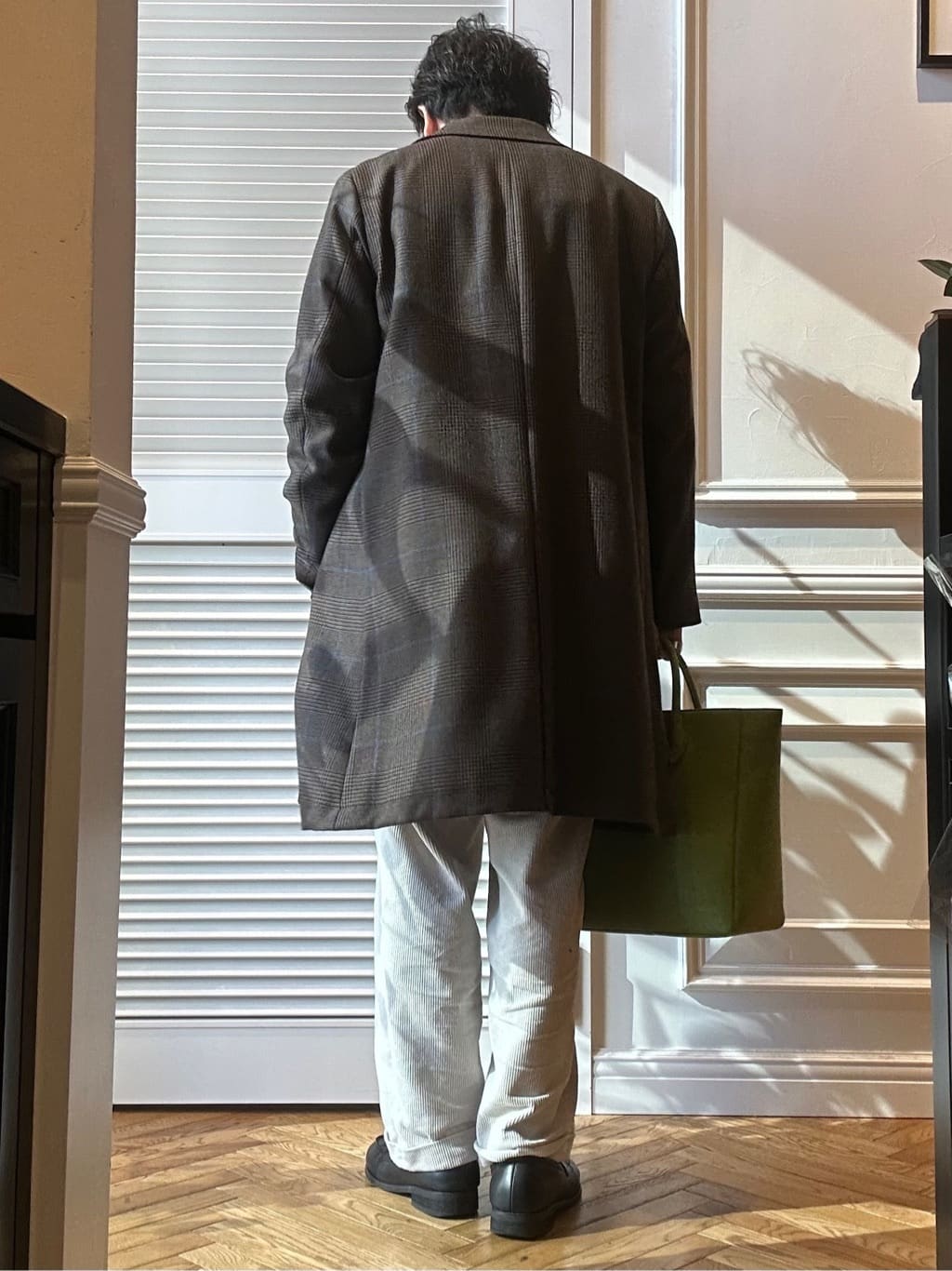須田　慎二郎さんの「DRESSTERIOR｜【撥水加工/Safari5月号掲載】ローファー」を使ったコーディネート