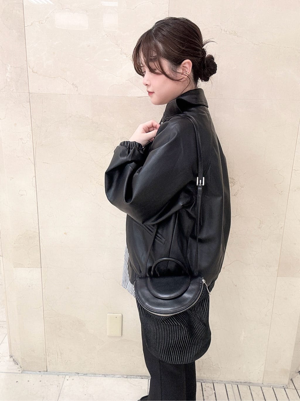 mさんの「HIROKO HAYASHI｜DAMASCO（ダマスコ）三つ折り財布」を使ったコーディネート