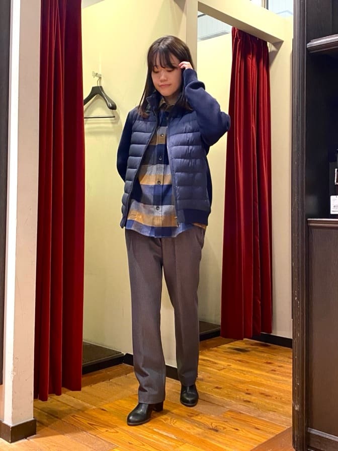かわぴーさんの「TAKEO KIKUCHI｜【DOWN FABRIC】ダウンファブリック ドレスパンツ / セットアップ対応」を使ったコーディネート