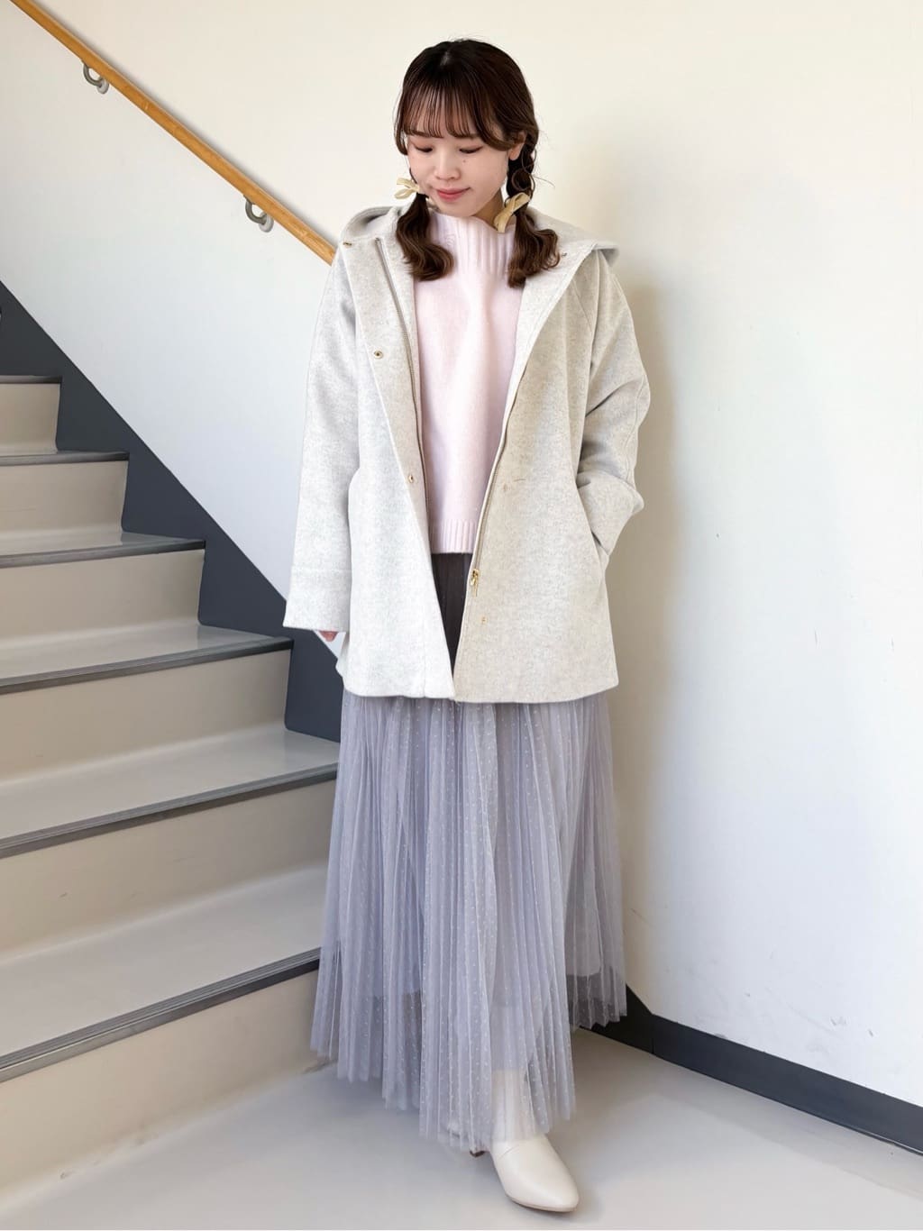 momoさんの「grove｜◆フーデットミドルコート」を使ったコーディネート