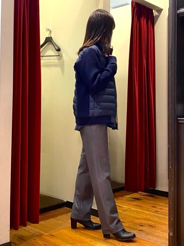 かわぴーさんの「TAKEO KIKUCHI｜【DOWN FABRIC】ダウンファブリック ドレスパンツ / セットアップ対応」を使ったコーディネート