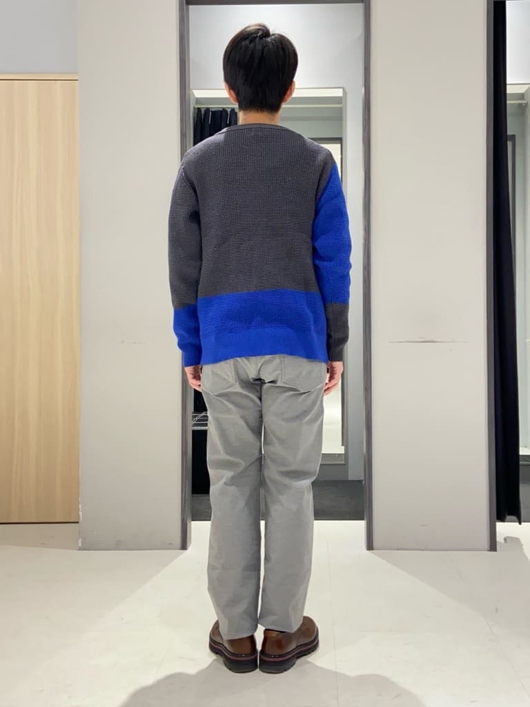 わいずみさんの「TAKEO KIKUCHI｜【Made in JAPAN】播州織 ストレッチ パンツ」を使ったコーディネート