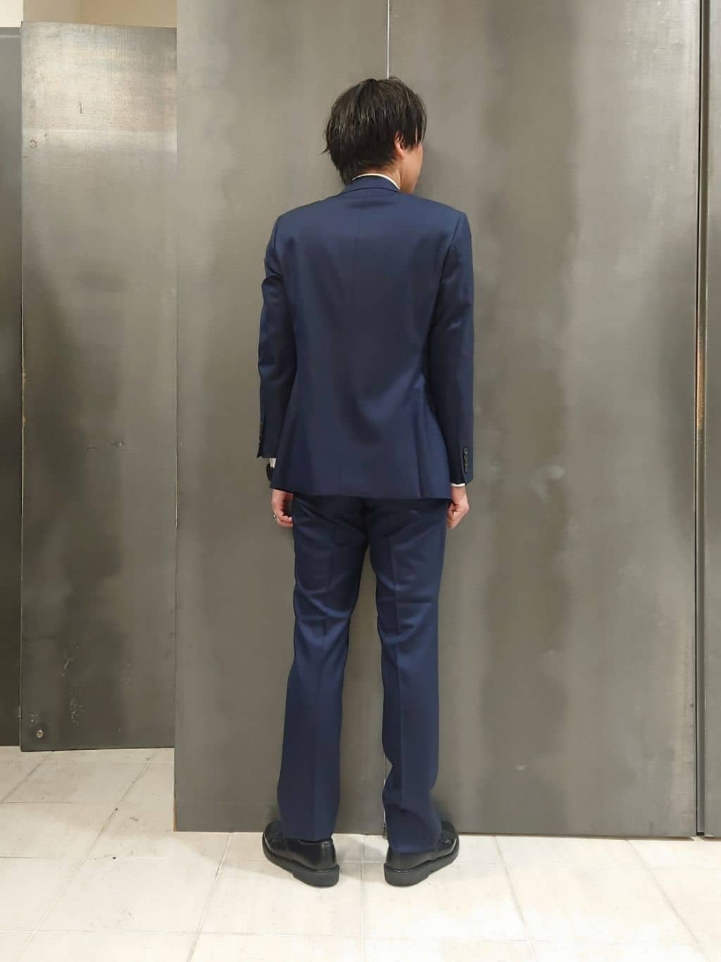 kawamuさんの「TAKEO KIKUCHI｜【Three by Three】シャイニーシャークピンヘッド スーツ/3ピース対応可」を使ったコーディネート