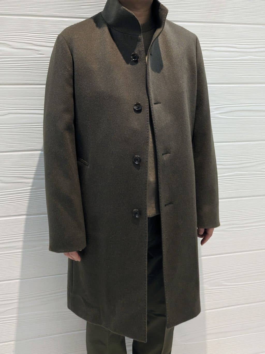 かずさんの「TAKEO KIKUCHI｜【ウールカシミヤブレンド】ビーバー調 スタンドカラー コート」を使ったコーディネート