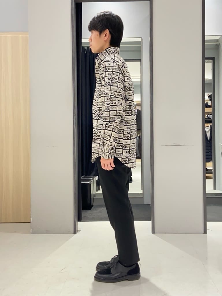 わいずみさんの「TAKEO KIKUCHI｜ウールカシミヤブレンド チェスターコート」を使ったコーディネート