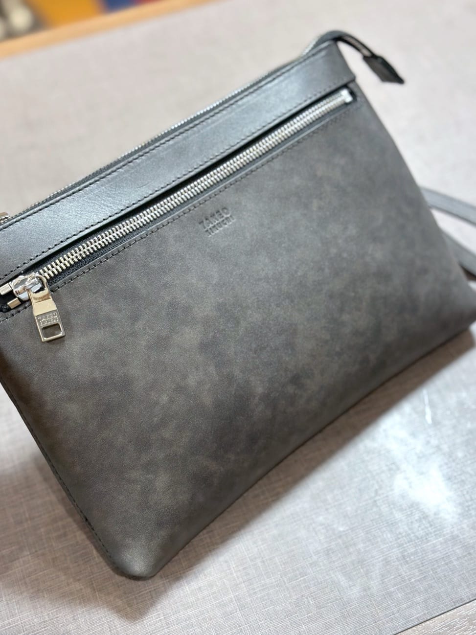 イッシーさんの「TAKEO KIKUCHI｜ウールカシミヤブレンド チェスターコート」を使ったコーディネート
