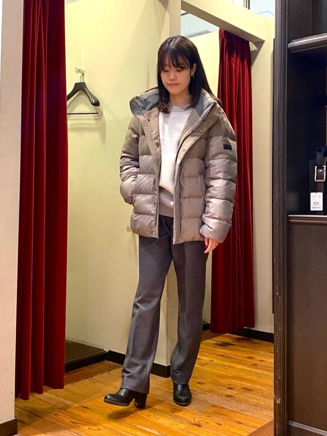 かわぴーさんの「TAKEO KIKUCHI｜【DOWN FABRIC】ダウンファブリック ドレスパンツ / セットアップ対応」を使ったコーディネート