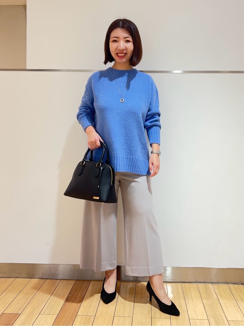 MIKIKOさんの「UNTITLED｜トリプルワントップペンダント」を使ったコーディネート