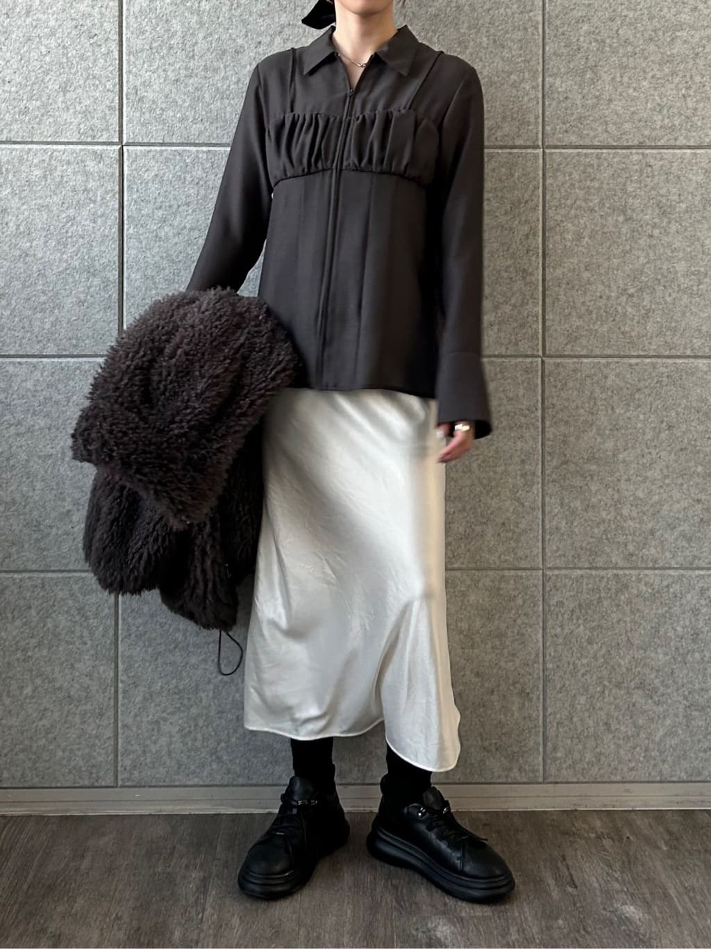 honoka Aさんの「CODE A｜satin cami dress」を使ったコーディネート