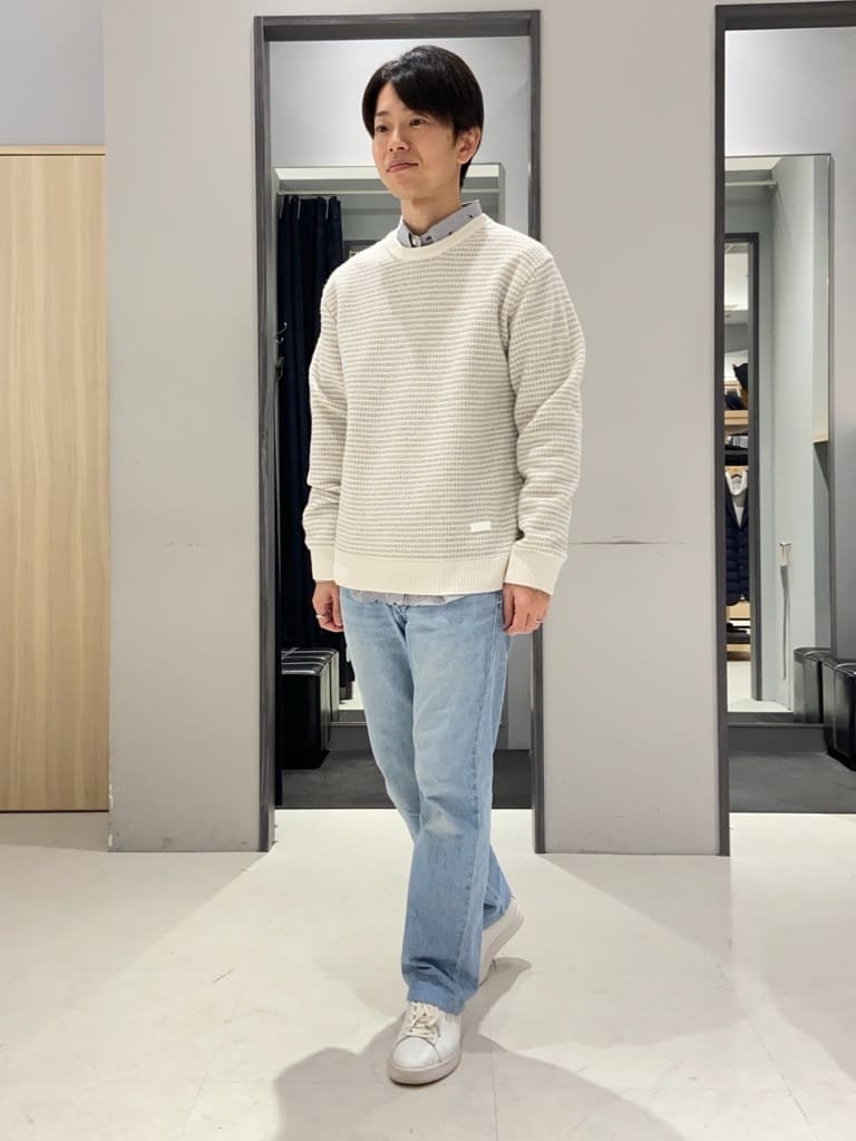 わいずみさんの「TAKEO KIKUCHI｜ハットモチーフ ジャカード ストライプ シャツ」を使ったコーディネート