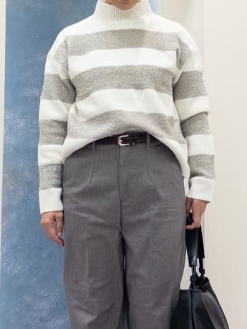 シュウコさんの「grove｜メタルバックルベルト」を使ったコーディネート