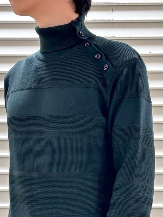 イッシーさんの「TAKEO KIKUCHI｜【オフィスカジュアル対応】ドレス チノパンツ」を使ったコーディネート