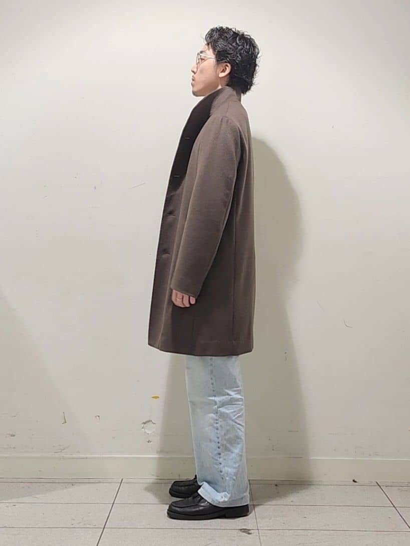 Maedaさんの「TAKEO KIKUCHI｜【ウールカシミヤブレンド】ビーバー調 スタンドカラー コート」を使ったコーディネート