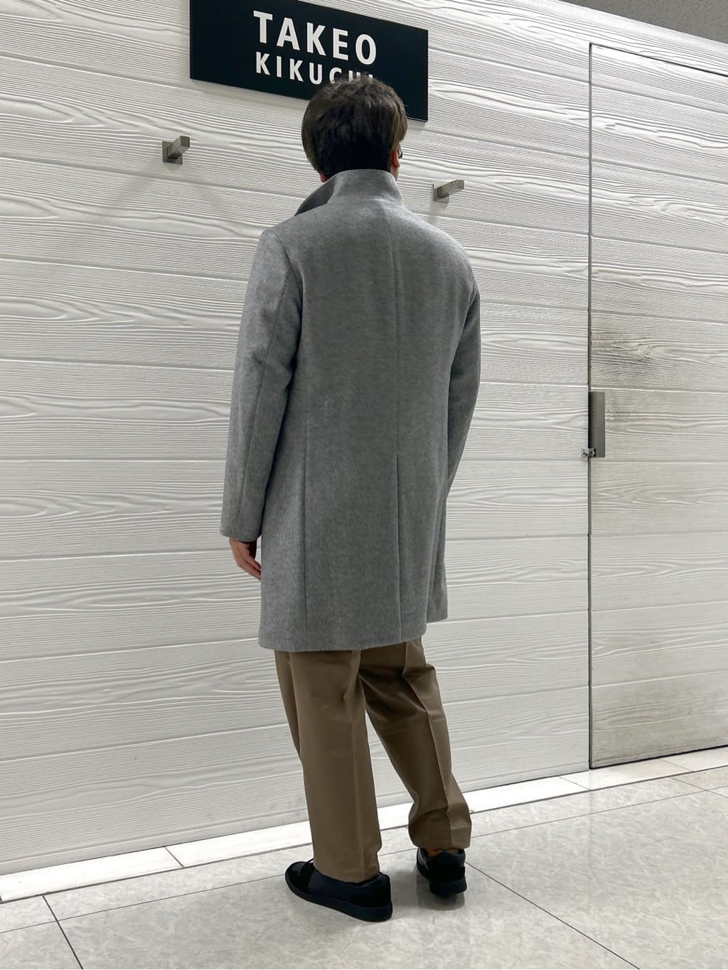 すーさんの「TAKEO KIKUCHI｜【ウールカシミヤブレンド】ビーバー調 スタンドカラー コート」を使ったコーディネート