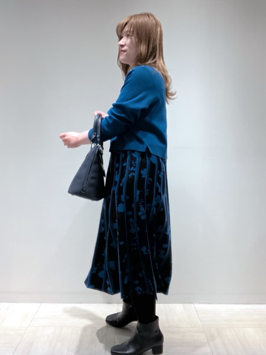 関根さんの「Reflect｜」を使ったコーディネート