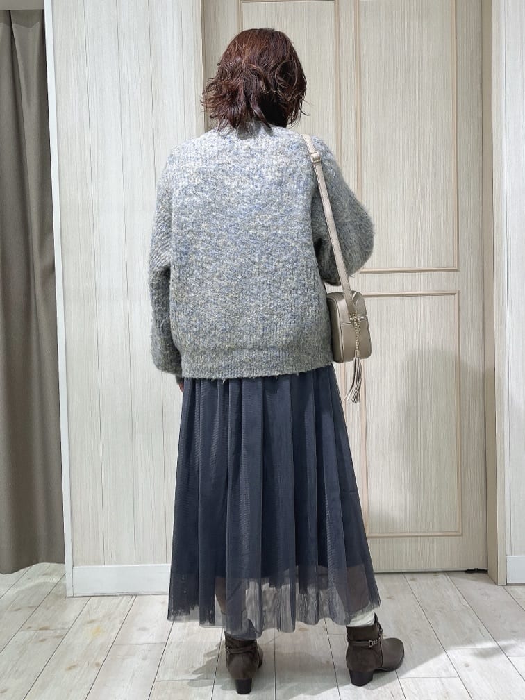 kaneさんの「SHOO･LA･RUE｜◆【セレモニーからデイリーまで】女性らしさあふれる チュールスカート」を使ったコーディネート