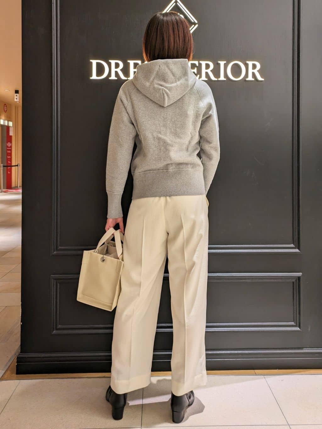 saoriさんの「DRESSTERIOR｜デキシー吊裏毛ジップアップパーカ」を使ったコーディネート