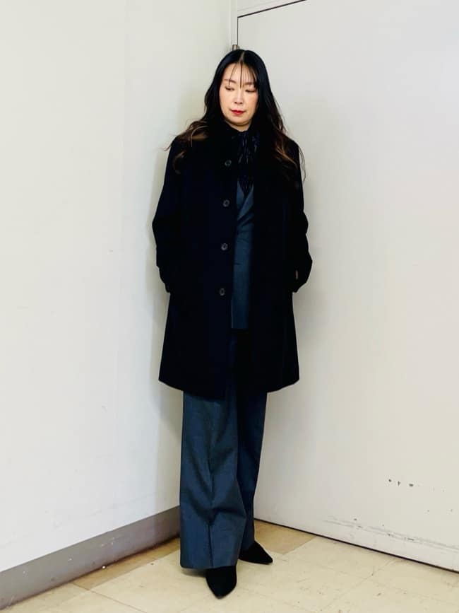 iwさんの「TAKEO KIKUCHI｜【ウールカシミヤブレンド】ビーバー調 スタンドカラー コート」を使ったコーディネート