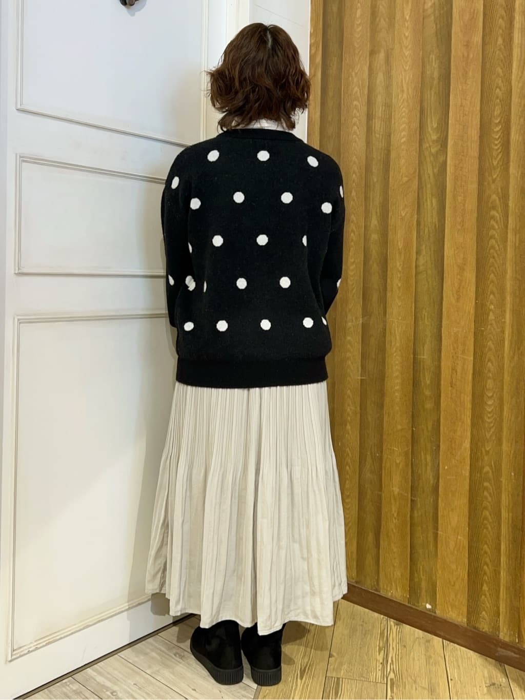 yuriyuriさんの「SHOO･LA･RUE｜◆【洗える/S-LL】 ドット柄が目を惹く ゆったりジャカードニット」を使ったコーディネート