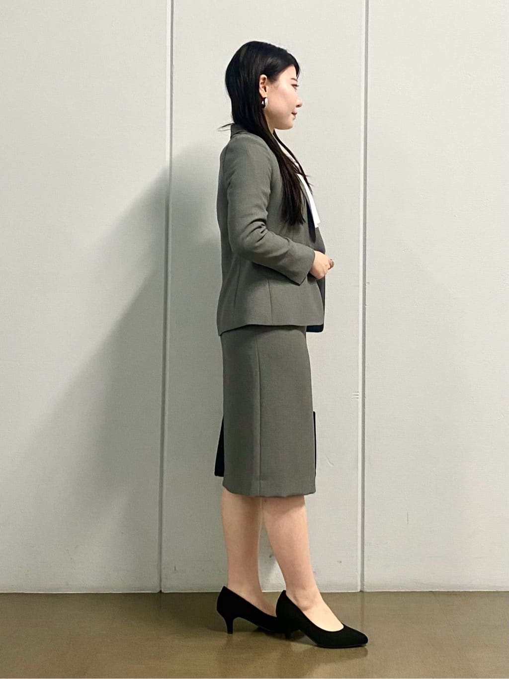 misakiさんの「INDIVI｜フラワーコサージュ」を使ったコーディネート