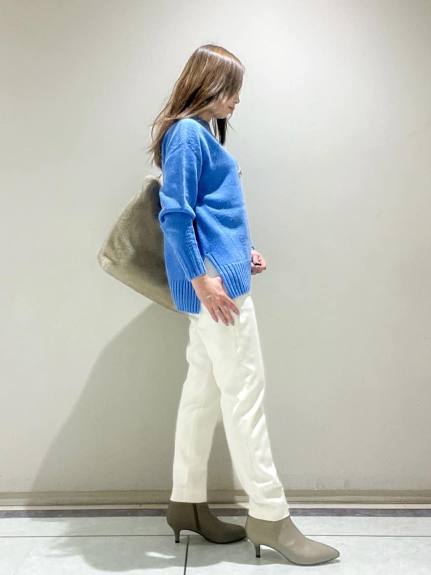 sattoさんの「UNTITLED｜トリプルワントップペンダント」を使ったコーディネート