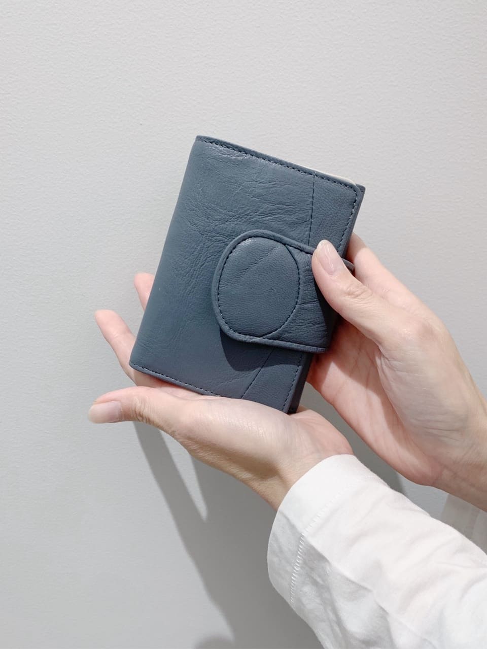 Kさんの「HIROKO HAYASHI｜BEFANA（ベファーナ）二つ折り財布」を使ったコーディネート