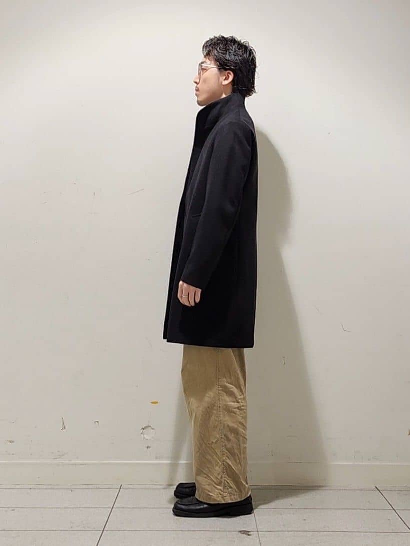 Maedaさんの「TAKEO KIKUCHI｜【ウールカシミヤブレンド】ビーバー調 スタンドカラー コート」を使ったコーディネート