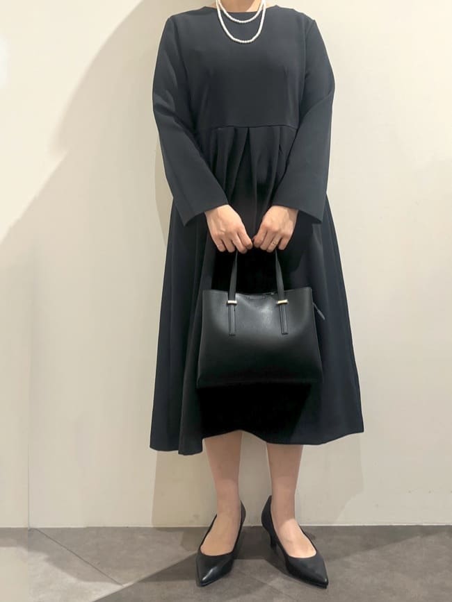 chiakiさんの「OPAQUE.CLIP｜◆《通勤・セレモニー／セットアップ対応》タックフレアワンピース／ダブルクロス【洗濯機洗い可】」を使ったコーディネート