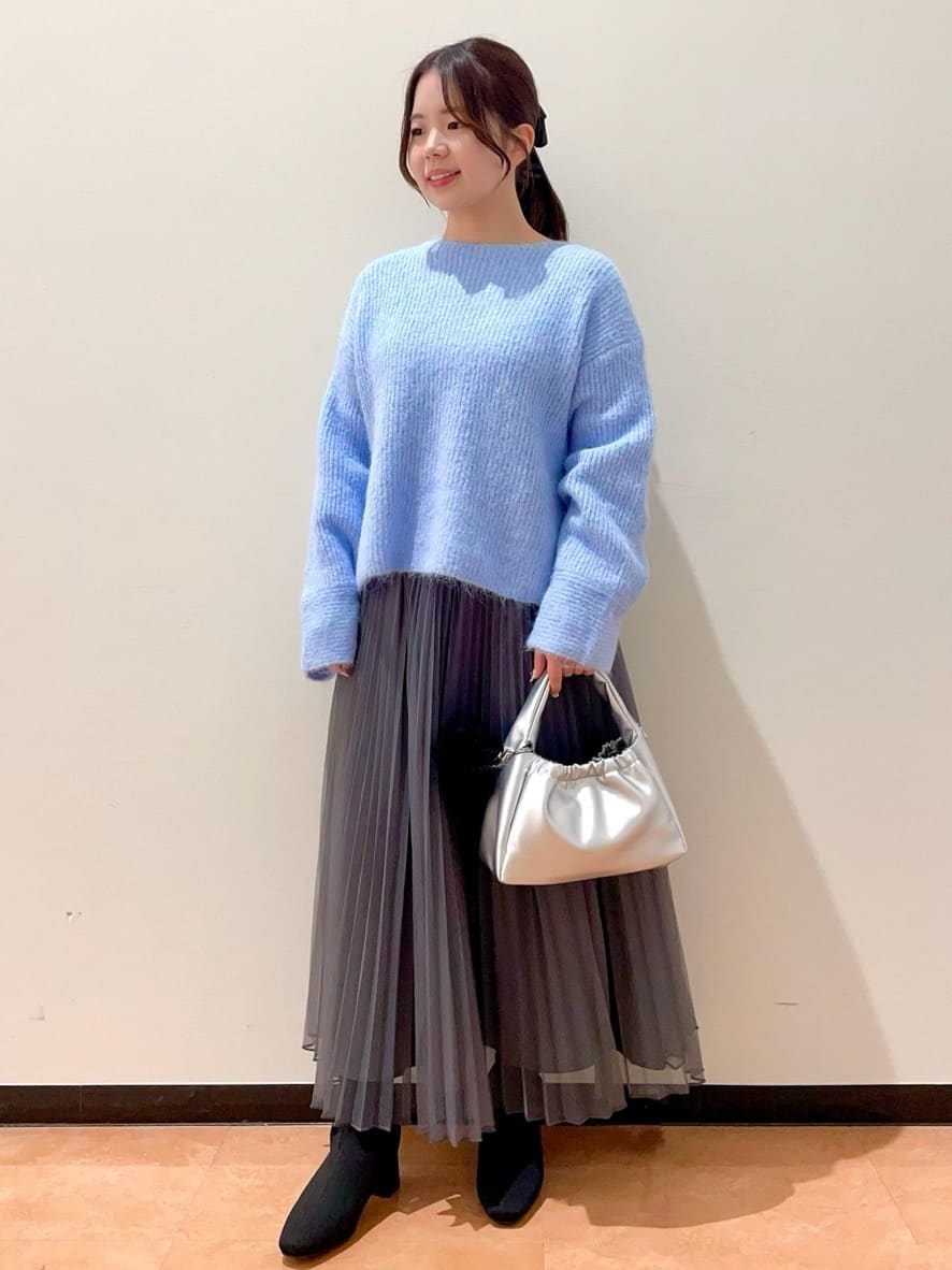 ayumiさんの「OPAQUE.CLIP｜◆《通勤対応》チュールプリーツフレアスカート【洗濯機洗い可】」を使ったコーディネート
