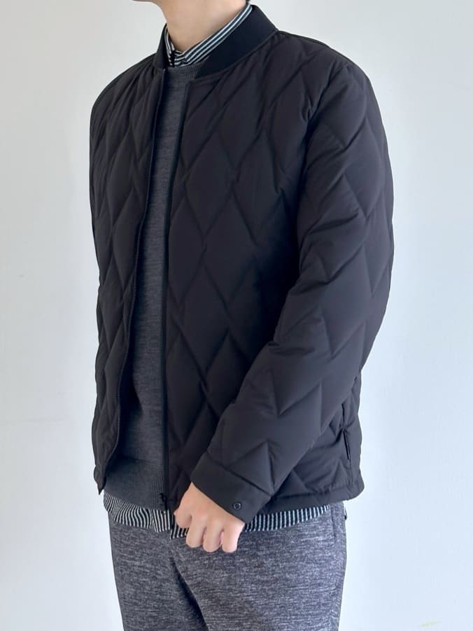 イッシーさんの「TAKEO KIKUCHI｜【ONOFF対応】TRダブルニット ストレッチパンツ」を使ったコーディネート