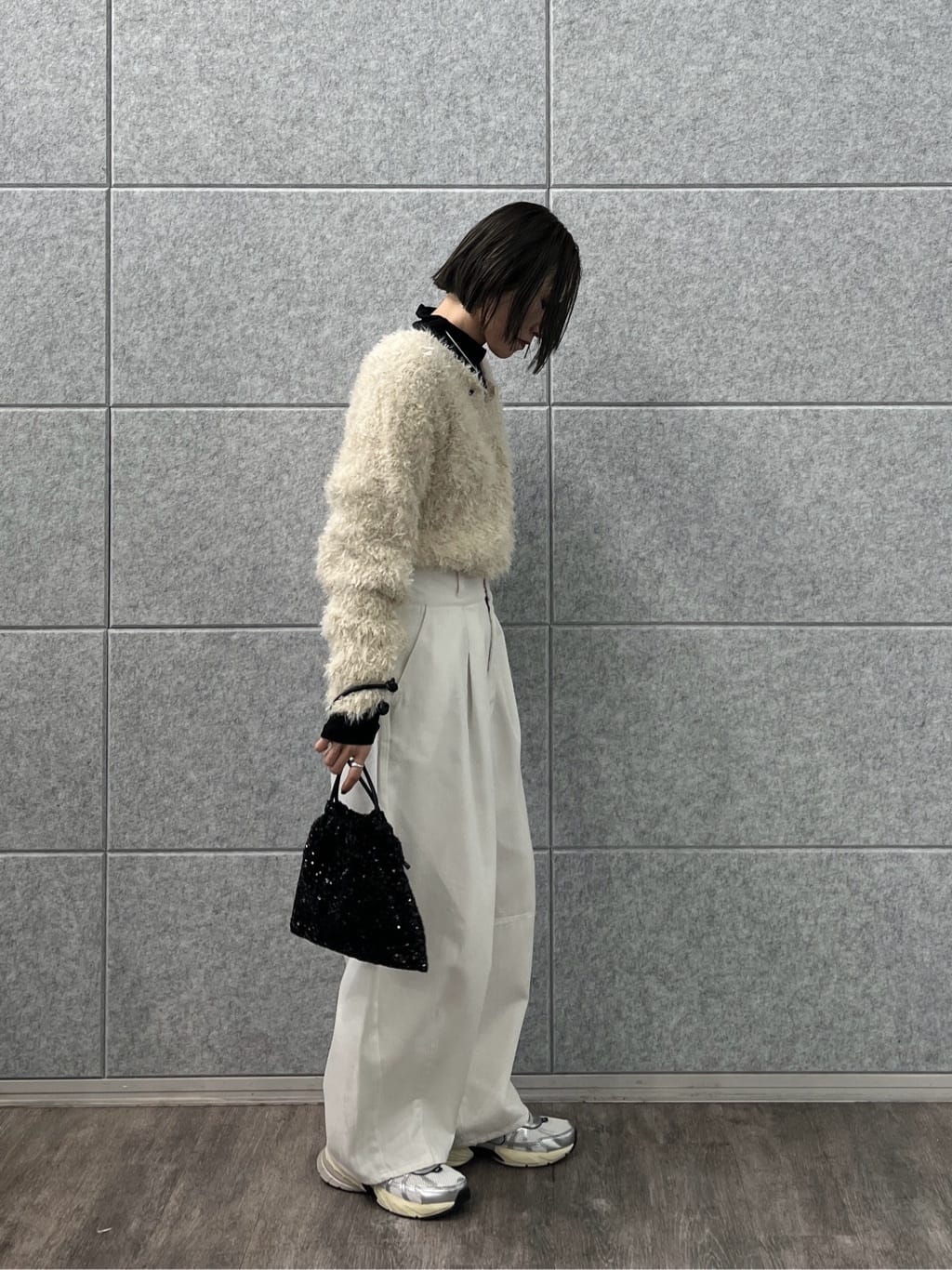 kotakiさんの「INDIVI｜ハイウエストカーブデニム」を使ったコーディネート