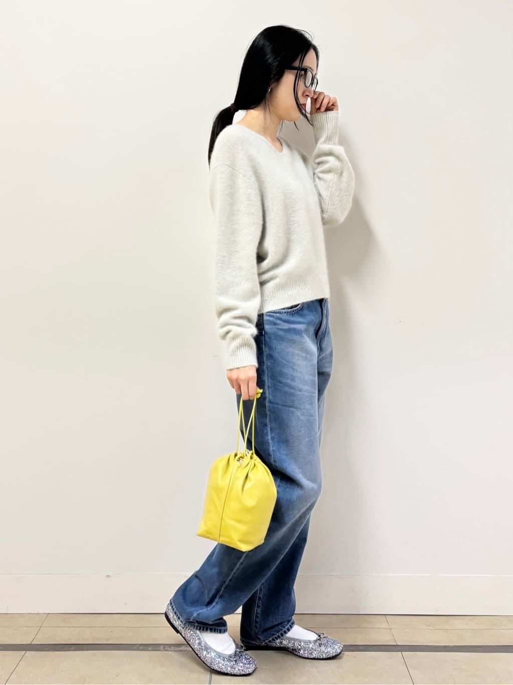 YOKOTAさんの「DRESSTERIOR｜【ウォッシャブル】テーパードコンフォートデニム」を使ったコーディネート