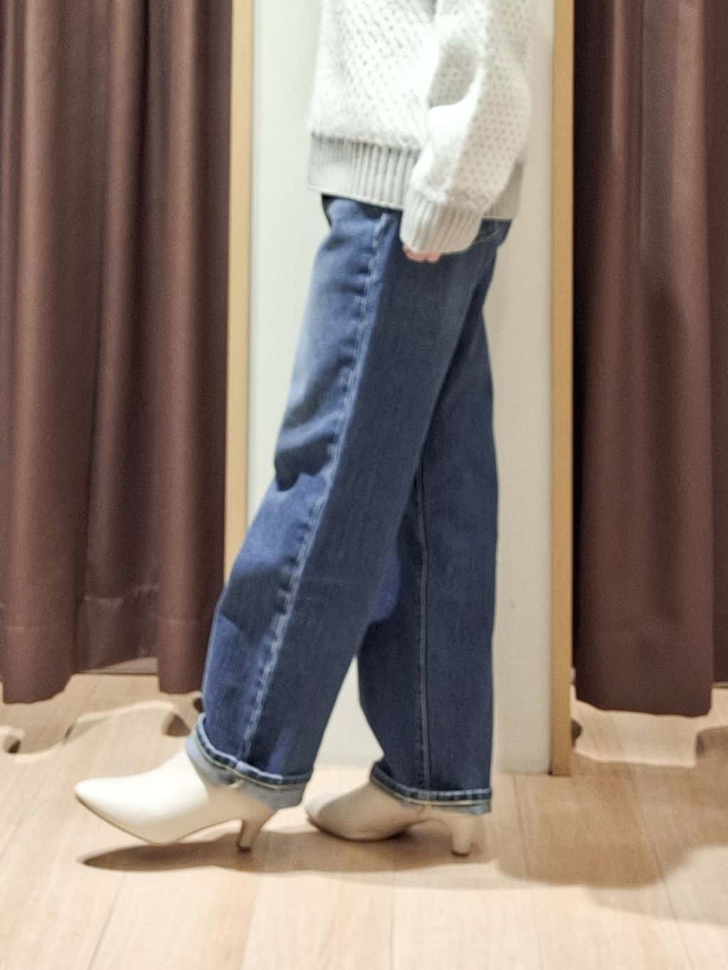 ウタさんの「grove｜【Lee&times;grove別注】STRAIGHT DENIM PANTS」を使ったコーディネート