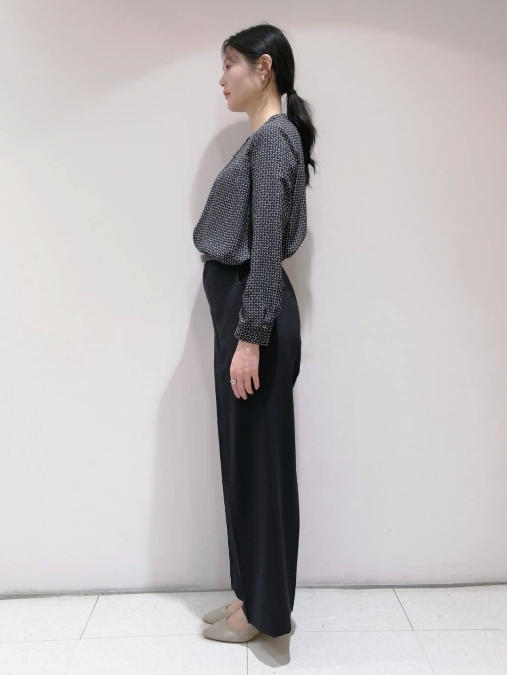 ayanoさんの「INDIVI｜【洗える／UVケア／スーツ】ストレッチワイドパンツ」を使ったコーディネート