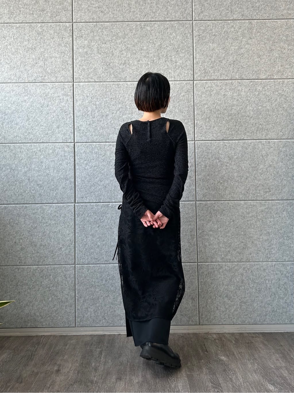 yukoさんの「CODE A｜slit jersey skirt」を使ったコーディネート