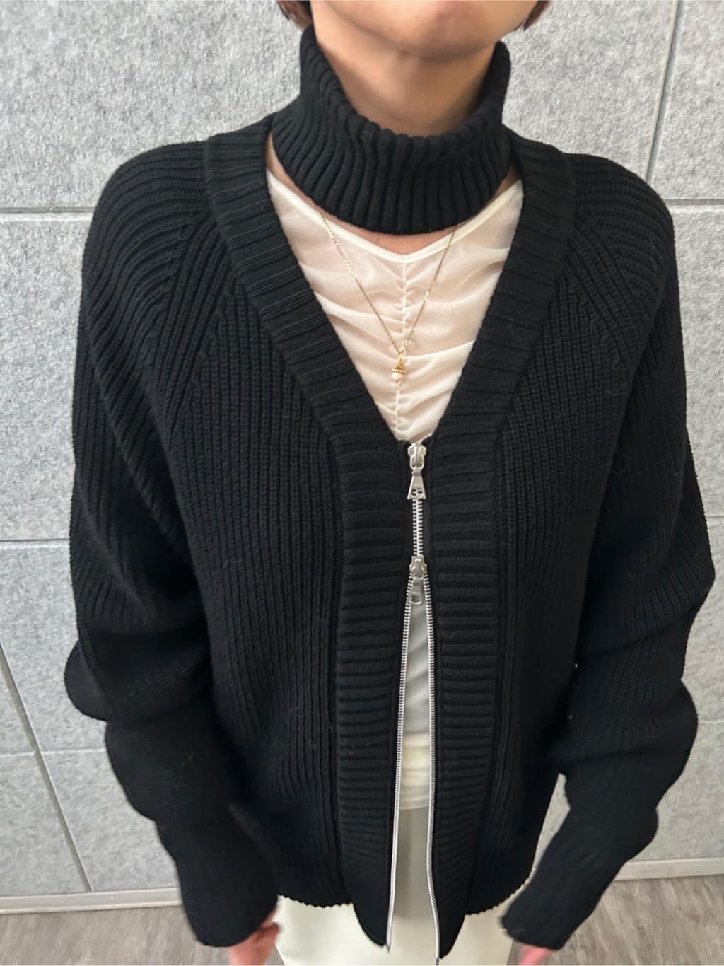 yukoさんの「CODE A｜sheer gathered jersey top」を使ったコーディネート
