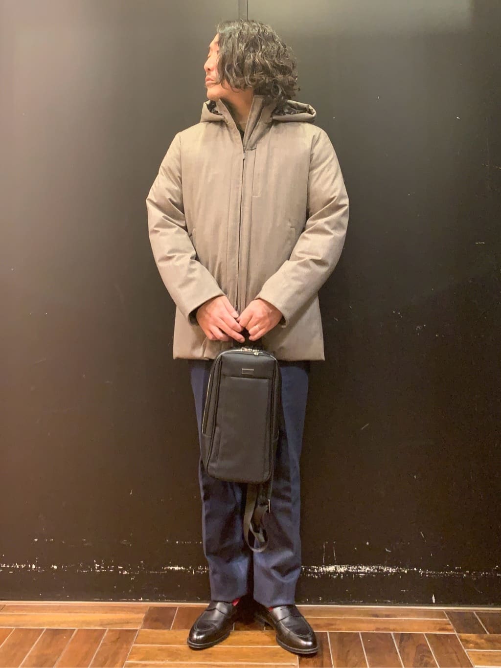 木村剛さんの「TAKEO KIKUCHI｜【DOWN FABRIC】ダウンファブリック ドレスパンツ / セットアップ対応」を使ったコーディネート