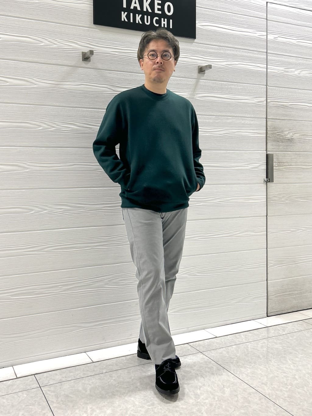 すーさんの「TAKEO KIKUCHI｜【Made in JAPAN】播州織 ストレッチ パンツ」を使ったコーディネート