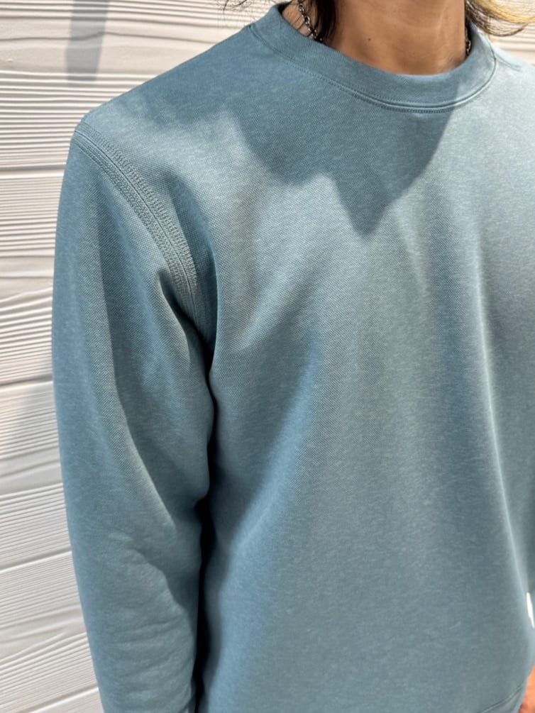 井出恭輔さんの「TAKEO KIKUCHI｜【DOWN FABRIC】ダウンファブリック スタンドカラーブルゾン」を使ったコーディネート