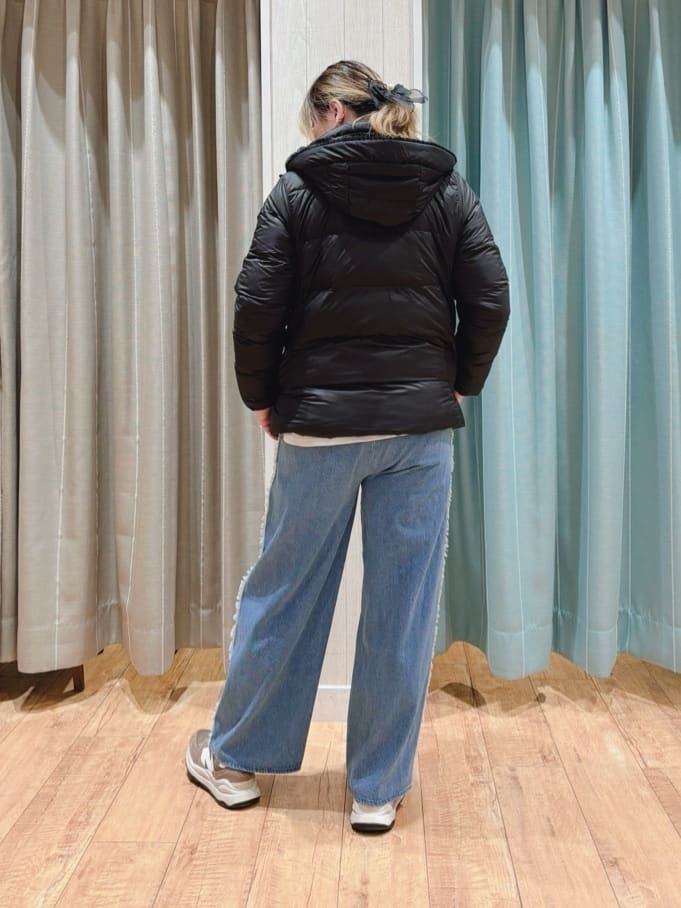 HANAさんの「SHOO･LA･RUE｜◆【洗える/S-LL】着るだけ簡単こなれ感 裏起毛レイヤード風スウェット【SHOO WARM】」を使ったコーディネート
