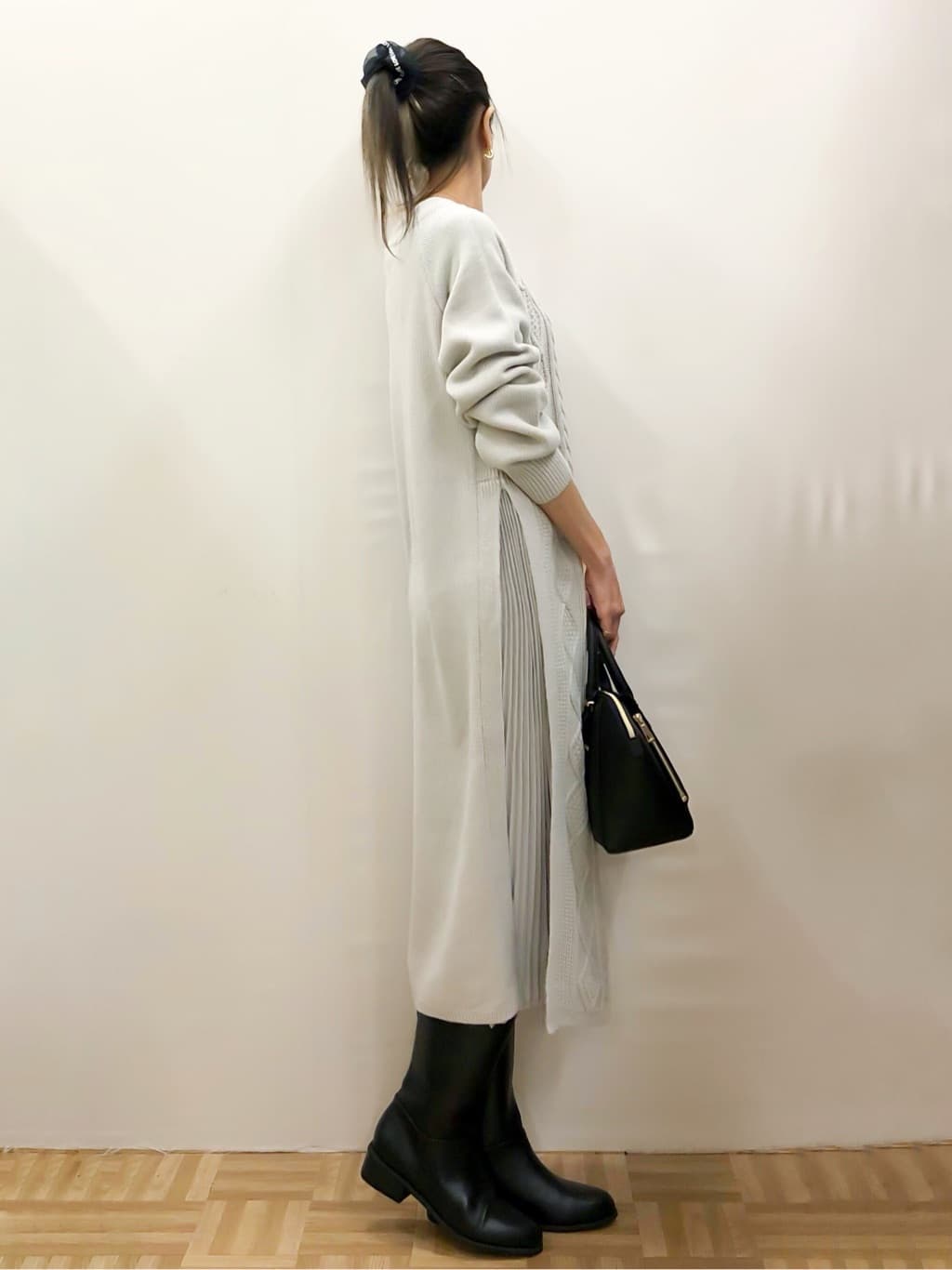 HATORIさんの「grove｜◆【人間工学】タテZipメタルベルトサブ付き2WAYトート【入卒対応可】」を使ったコーディネート