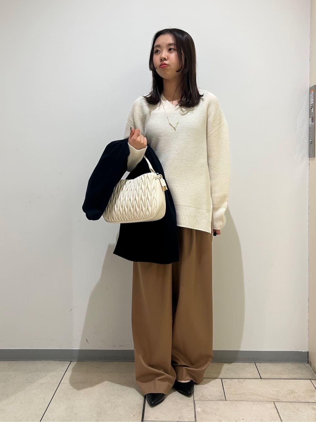 kanoさんの「UNTITLED｜【日本製・本革】Comfit Dresser Pumps（コンフィットドレッサーパンプス）」を使ったコーディネート