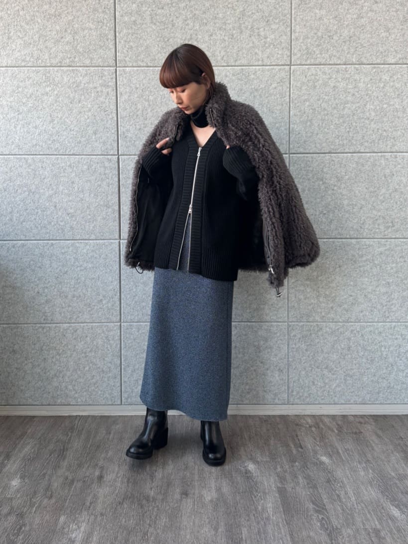 designer yukaさんの「CODE A｜lame skirt」を使ったコーディネート