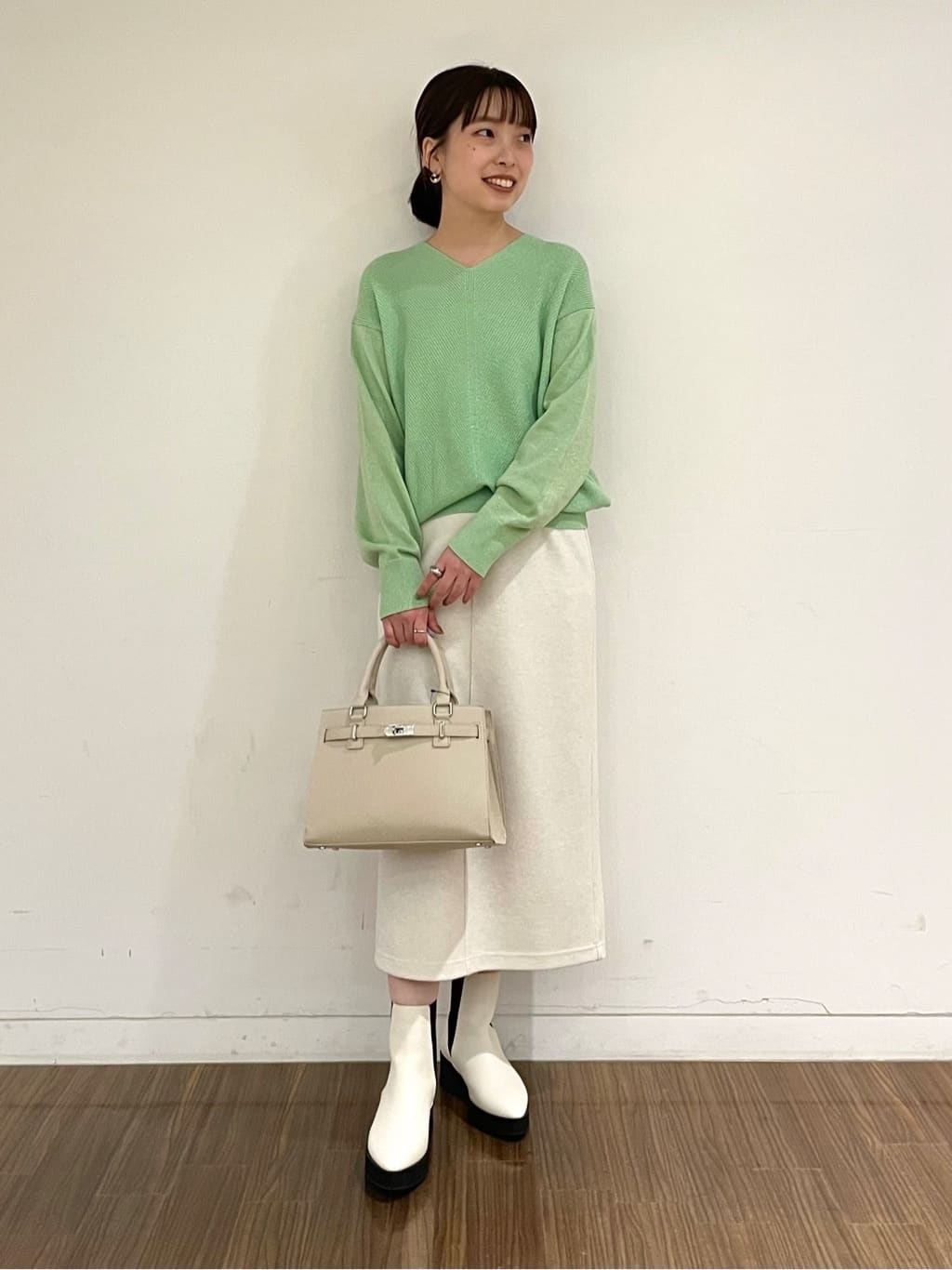 ねねさんの「INDIVI｜◆【合皮／フォーマル】ショルダー付きスクエアバッグ」を使ったコーディネート