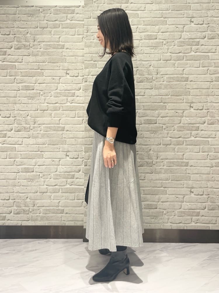 Mikoさんの「INDIVI｜◆【合皮／フォーマル】ショルダー付きスクエアバッグ」を使ったコーディネート