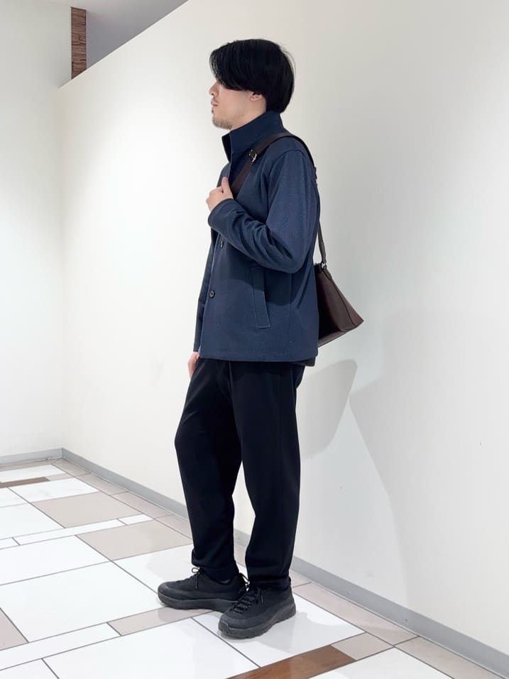 及川さんの「TAKEO KIKUCHI｜【DOWN FABRIC】ダウンファブリック スタンドカラーブルゾン」を使ったコーディネート