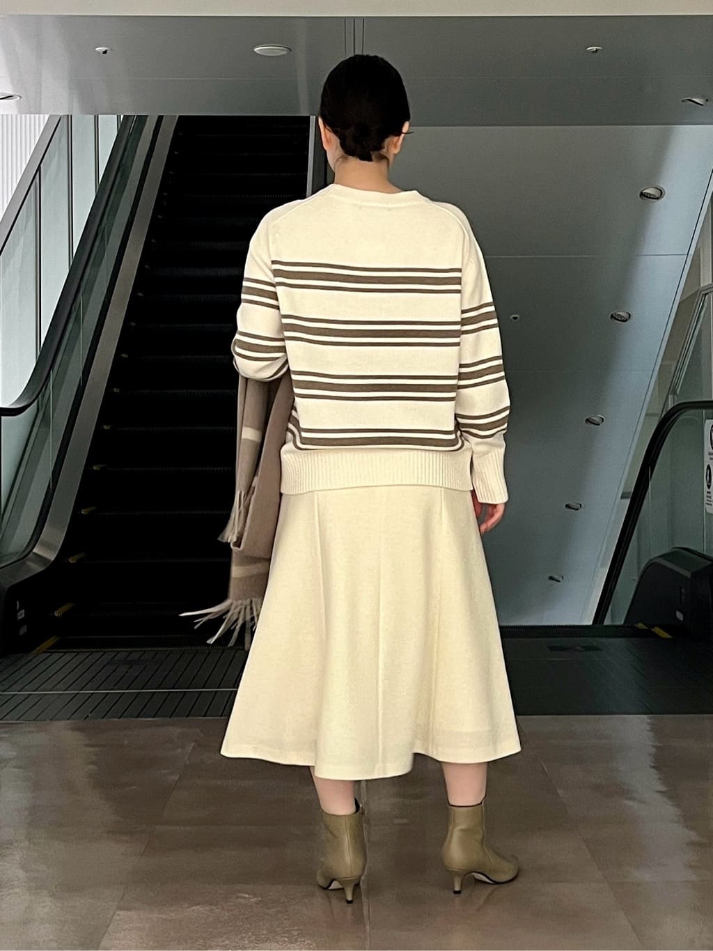 ちりんさんの「UNTITLED｜◆【洗える/体型カバー】コットンウールプルオーバーニット」を使ったコーディネート